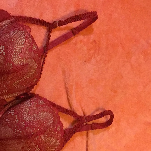 New Adore Me red 38C - Picture 5 of 7